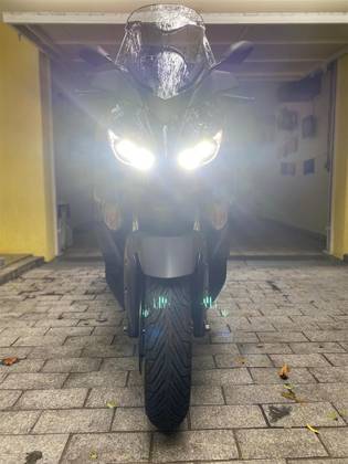 YAMAHA XMAX ABS 